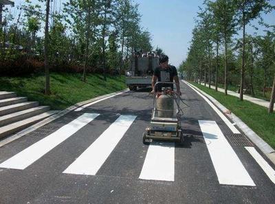 巴南正规道路划线