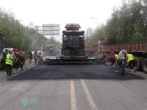 路面修复不及时 市政设施破损脏污 空中线缆整治缓慢 哈市一批路桥和市政设施问题被曝光凤凰网黑龙江 凤凰网