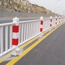 【非机动车道隔离 厂区隔离带 公路收费口防撞设施图片】非机动车道隔离 厂区隔离带 公路收费口防撞设施