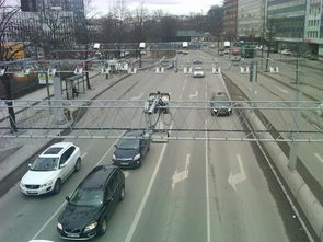 从兰海高速事故反思公路安全 收费技术升级与道路设施的现代化之路