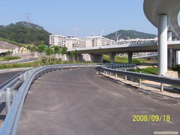 高速公路护栏板 道路安全的重要屏障