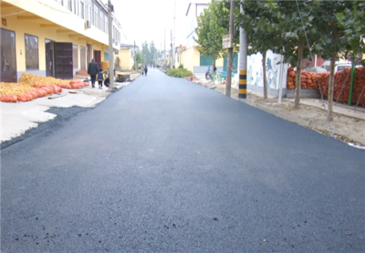 嘉祥加快推进农村道路硬化工程 让村路变“坦途”